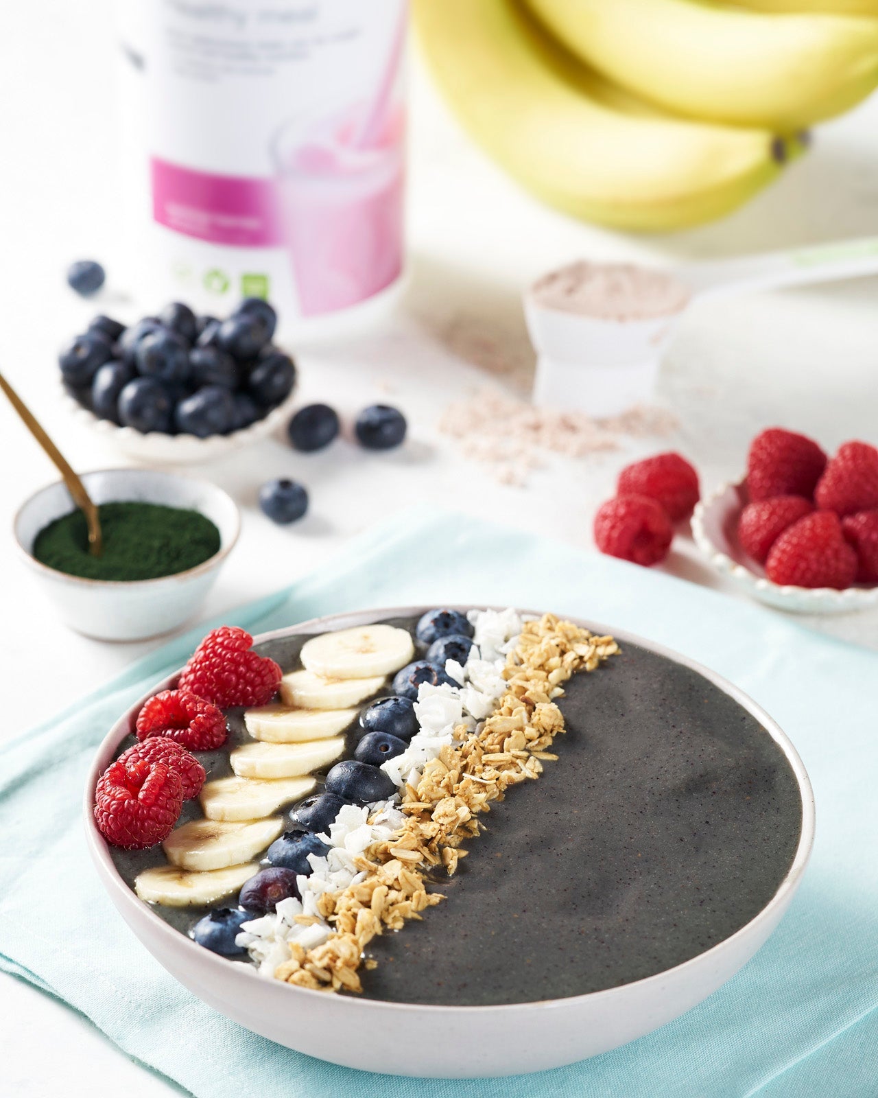 Summer Berries Mermaid Bowl FSRD-4x5_Blurred